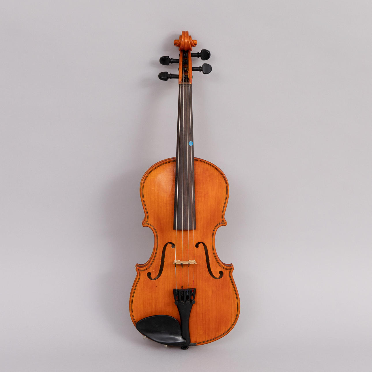 VIOLIN and ETUI, 20th century.