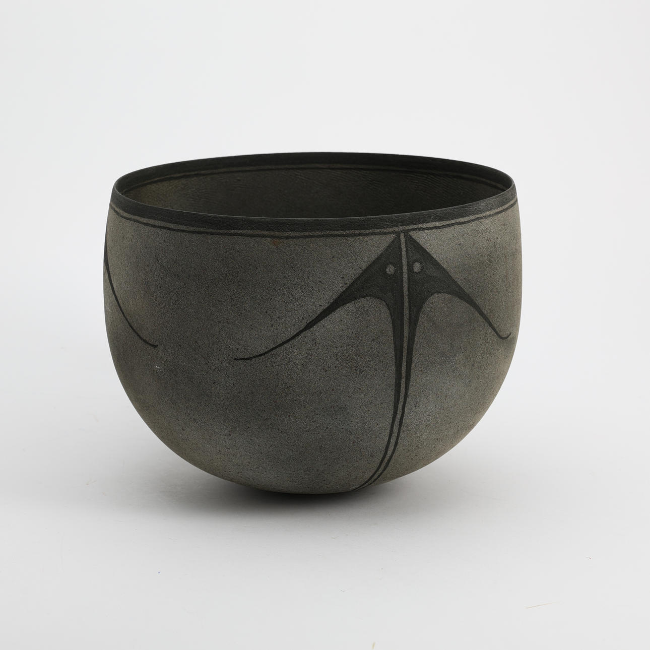 BEATE ANDERSEN. Bowl, stoneware, own workshop, Denmark, signed 1990.