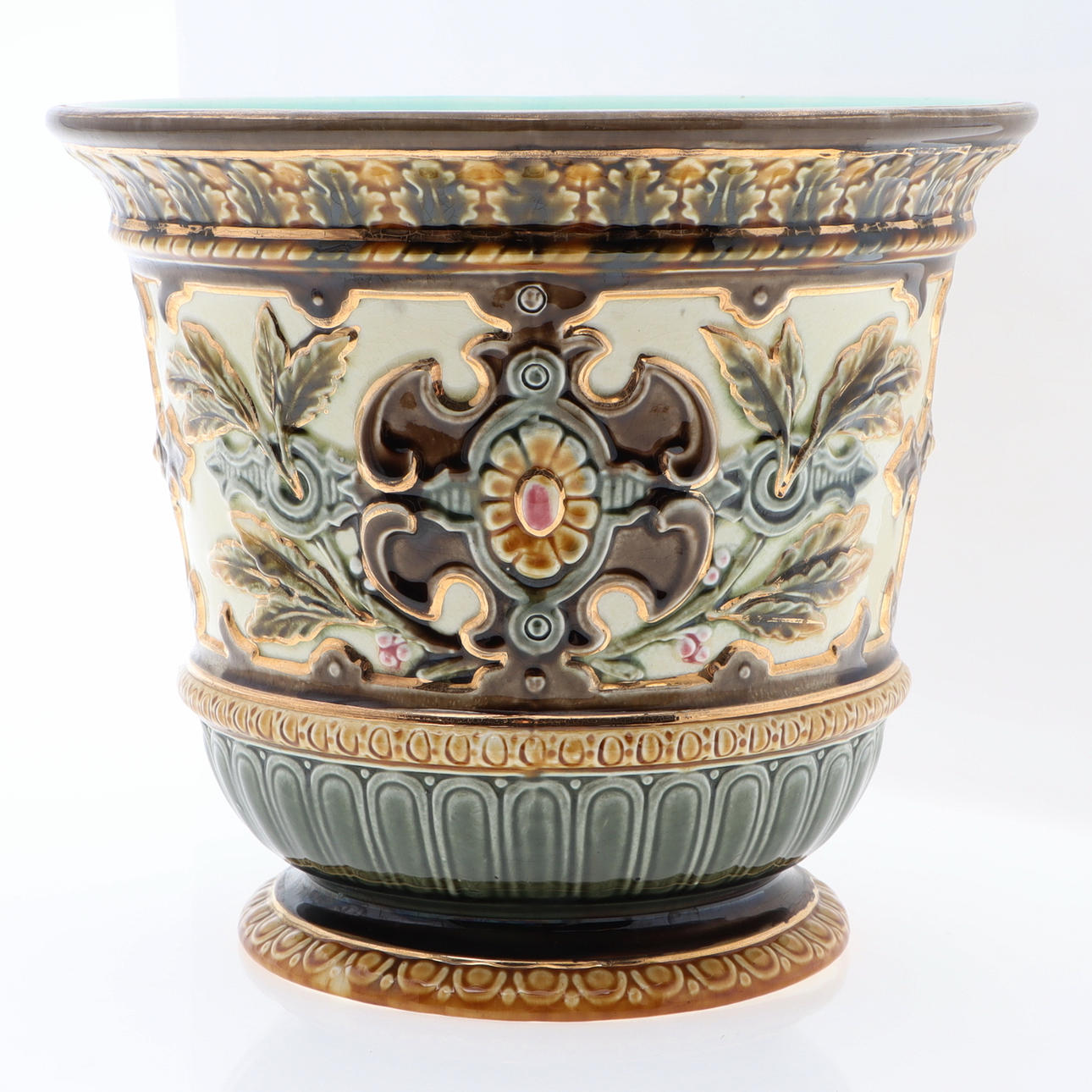 A majolica outer lining from Rörstrand, 1800/20th century.