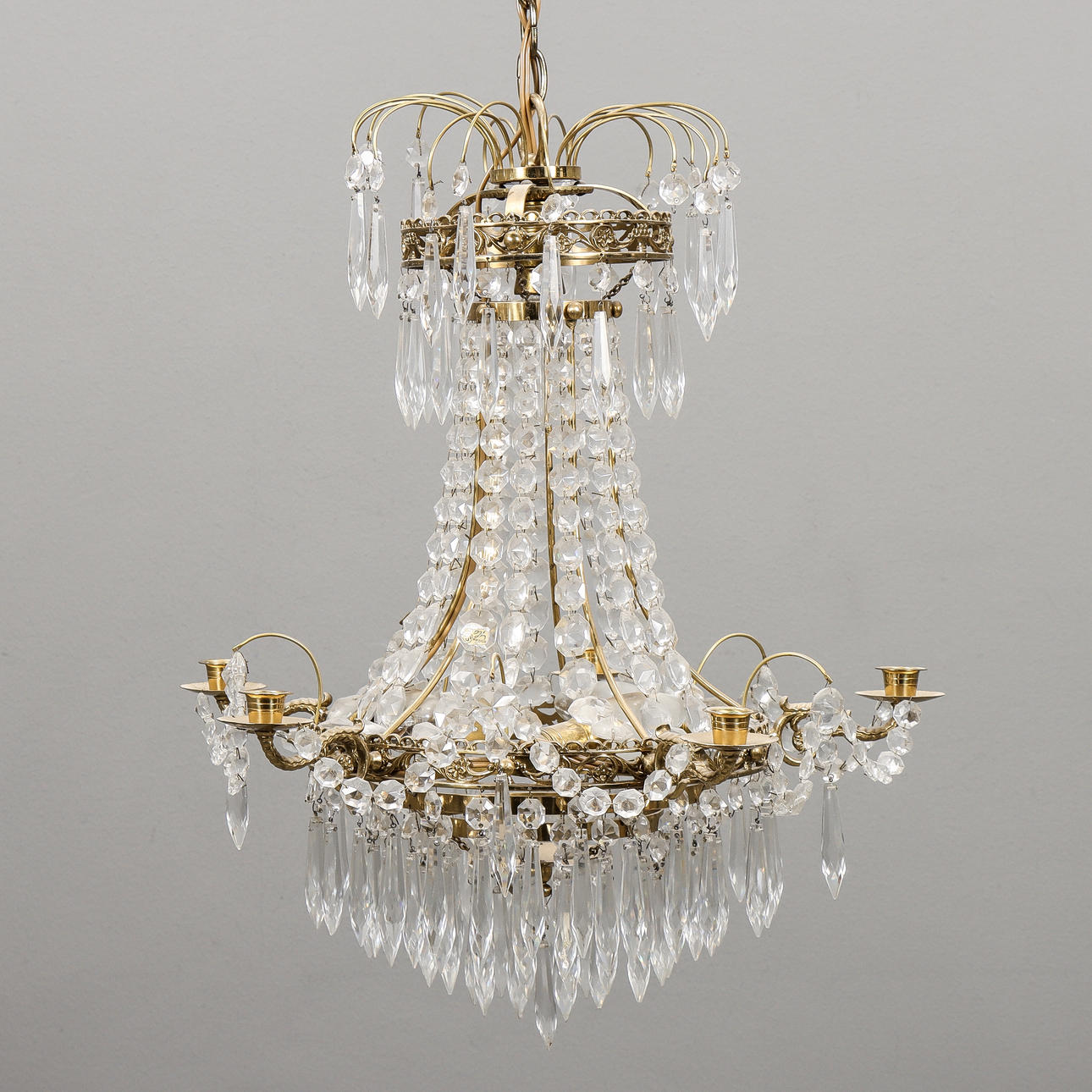 CRYSTAL CHANDELIER 5 light arms.