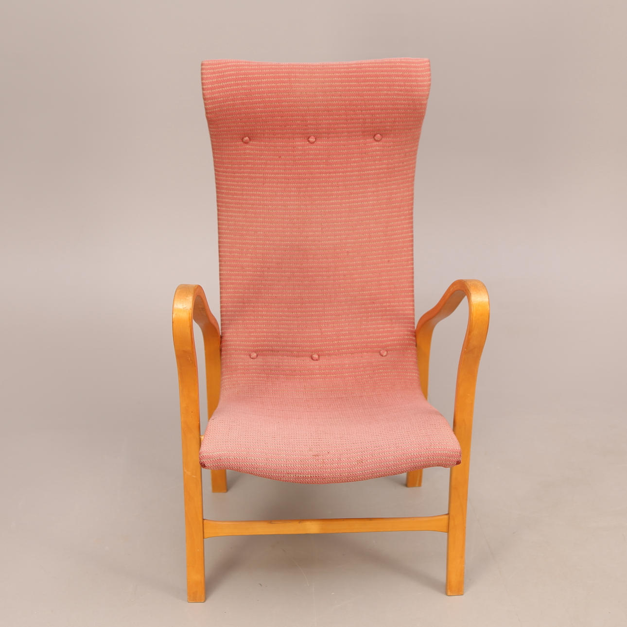 KARMSTOL, böjträ, rött tyg, 1900-tal.