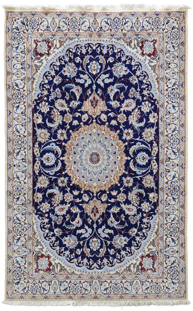 MATTA, persisk, nain med silkesinslag, 9 la, 195 x 121 cm.