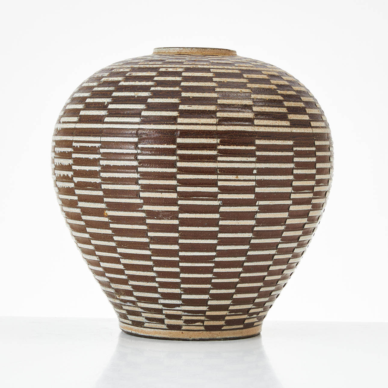 ARTHUR ANDERSSON. A vase, glazed stoneware, monogram signed, Wallåkra.