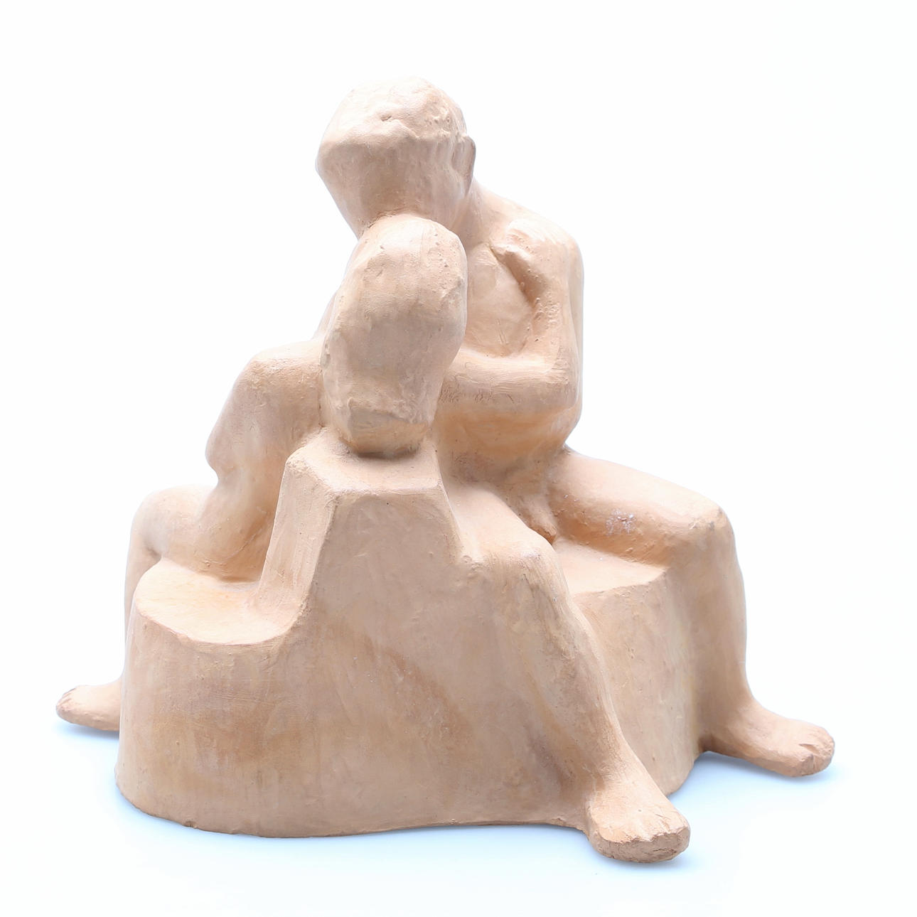 ARVID KÄLLSTRÖM. Kyssen, terrakotta, signerad A Källström.