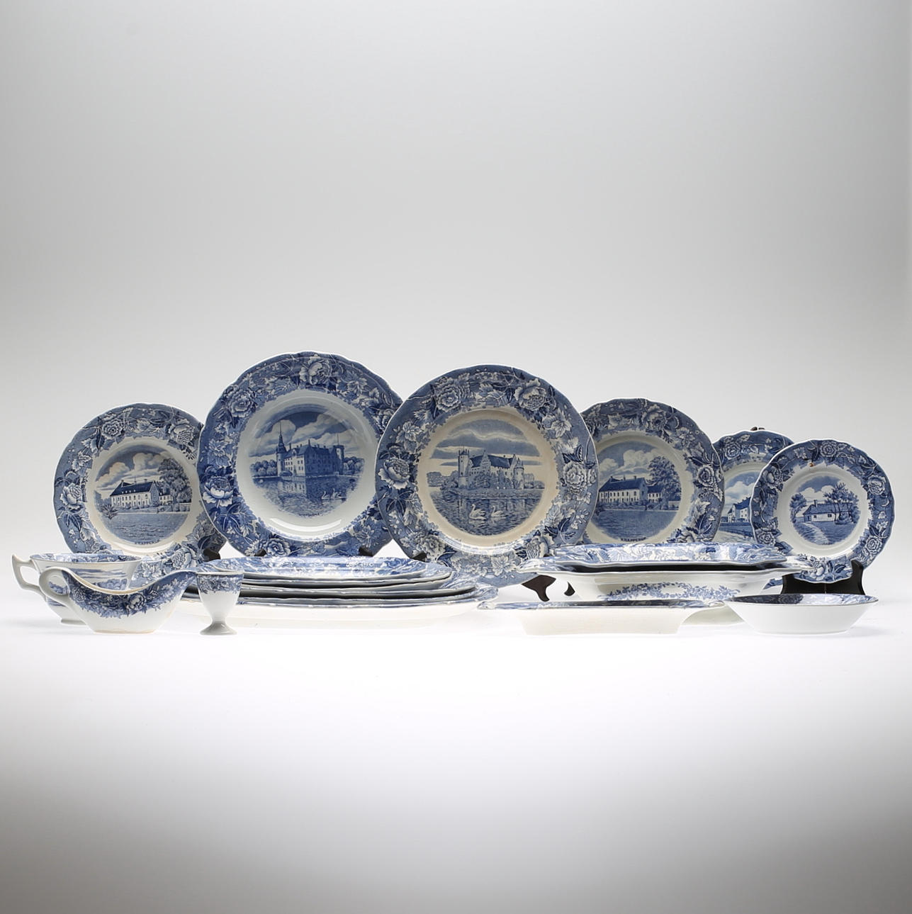 SERVISDELAR, 58 delar, porslin, "Skåne", Rörstrand.