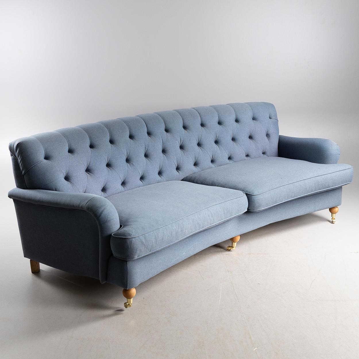 Sofa, 3-seater, Howard model, 21st century.