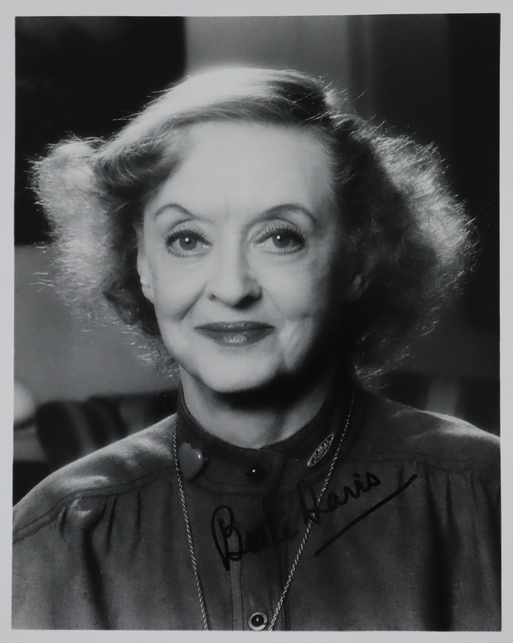 BETTE DAVIS AUTOGRAPH.
