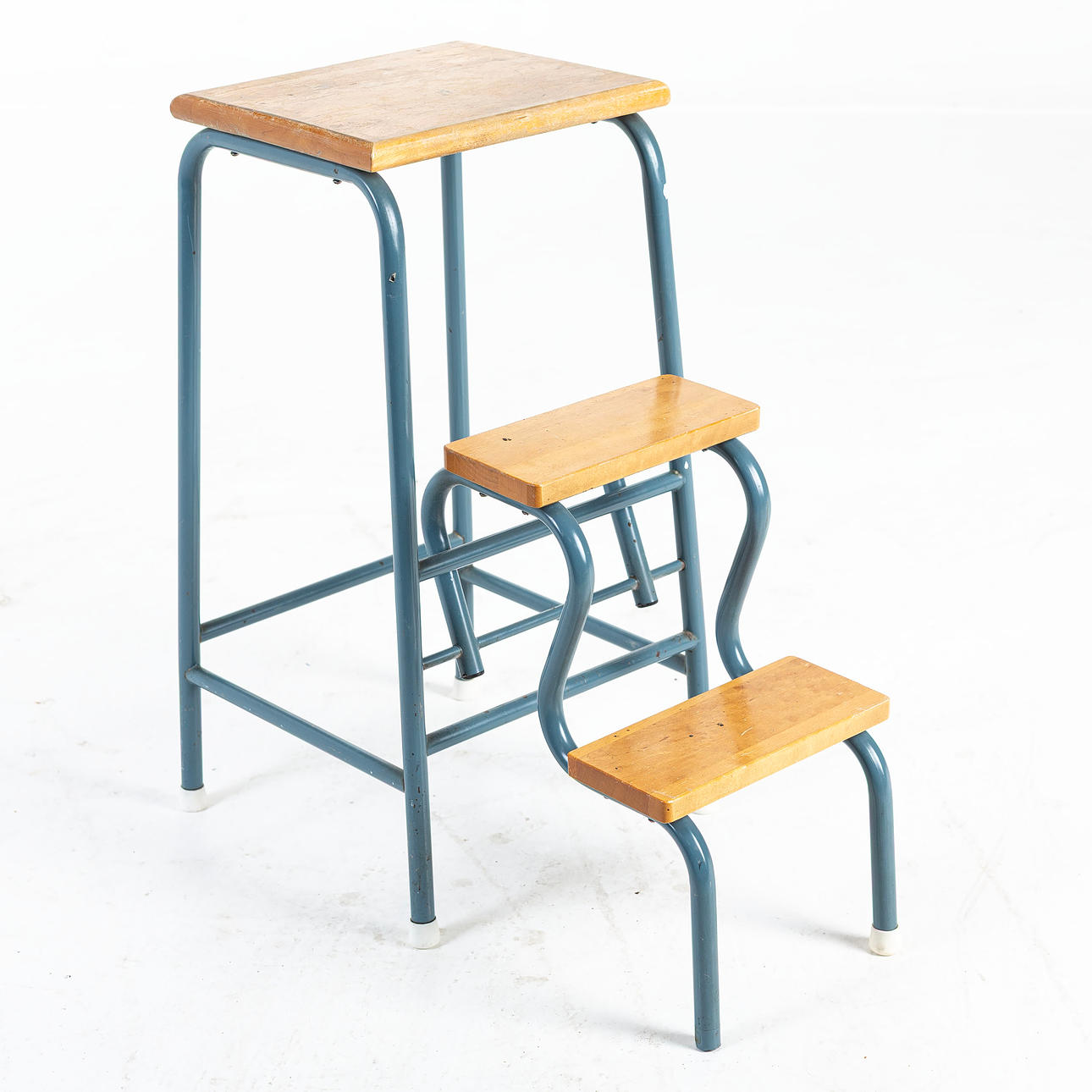 A kitchen stool, second half of the 20th century.