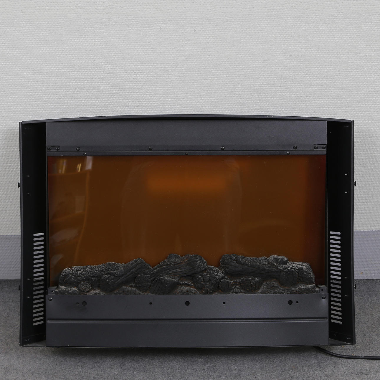 WALL MOUNTED FIREPLACE WITH FIRE FUNCTION, REMOTE CONTROL, 2 HEATING EFFECTS AND ONLY FIRE FUNCTION.