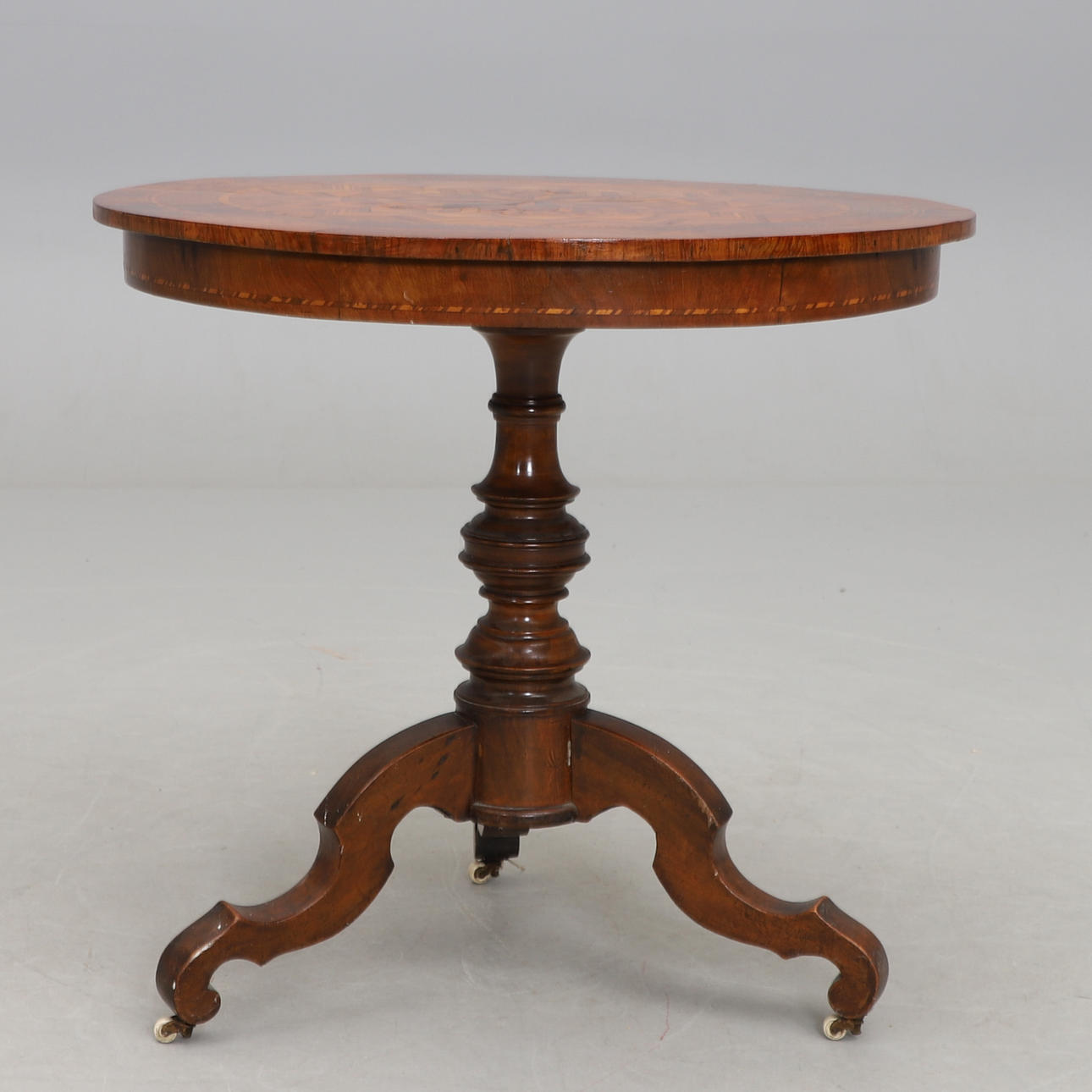 SOHVAPÖYTÄ, 1900-luvun alku.