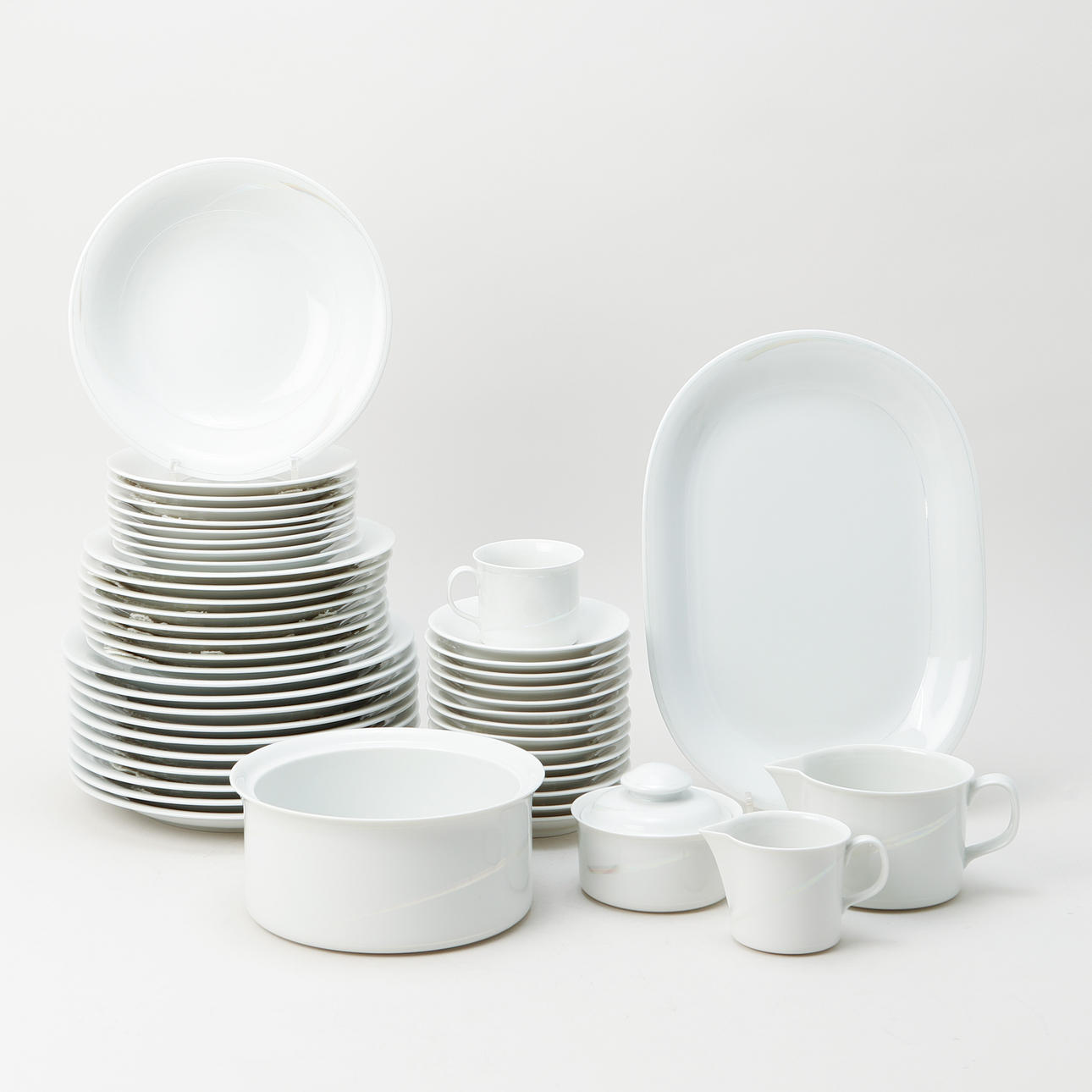 SUZANNE ÖHLÉN. Servis, 52 delar, porslin, "Clair de Lune", Rörstrand.