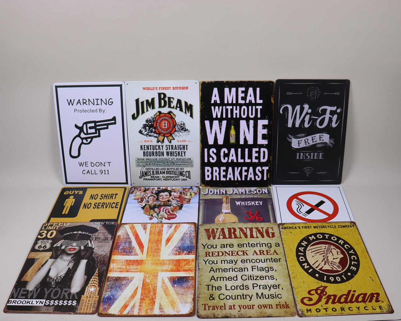 PLÅTSKYLTAR, reklam och diverse budskap, 12st.