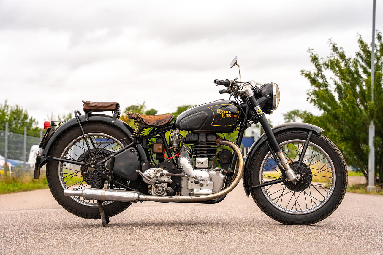 ROYAL ENFIELD, model J2, 1951, England.
