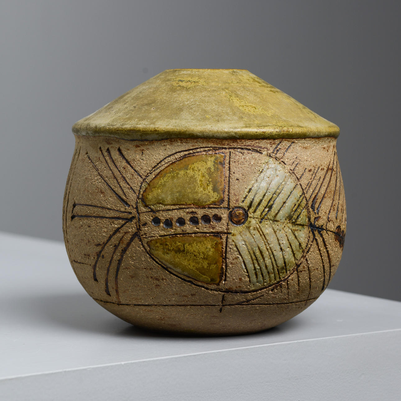 LISA LARSON. A vase, Studiohanden, Gustavsberg, 1950s/60s.