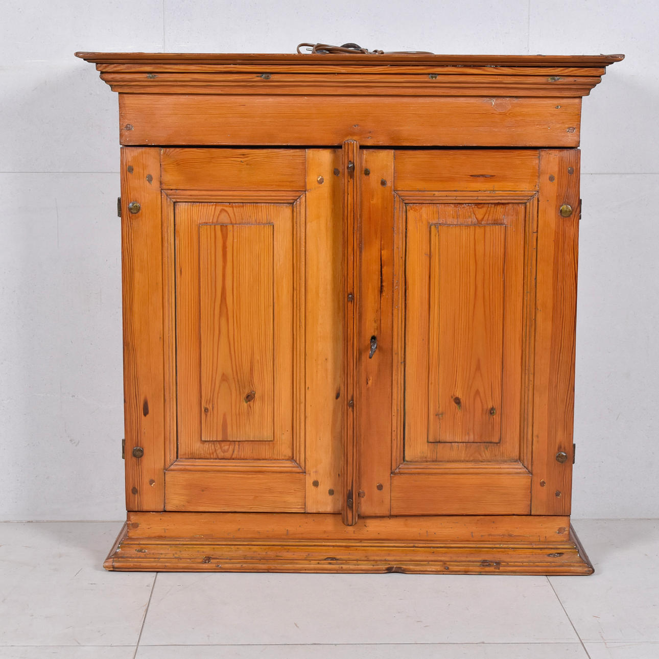 A WALL CABINET, FLUTED FUR, HANDMADE WORK, 19th century.