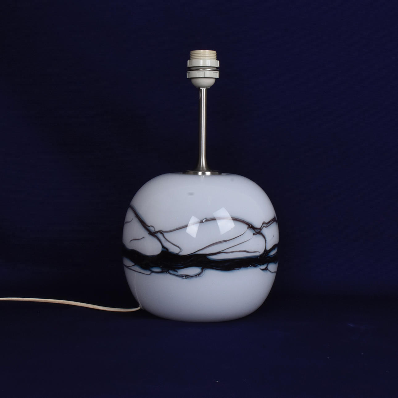 MICHAEL BANG. TABLE LAMP, GLASS, Holmegaard, SAKURA.