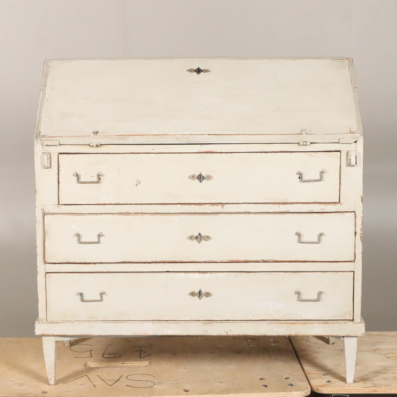 Sekretær, malet, 18./20. århundrede.