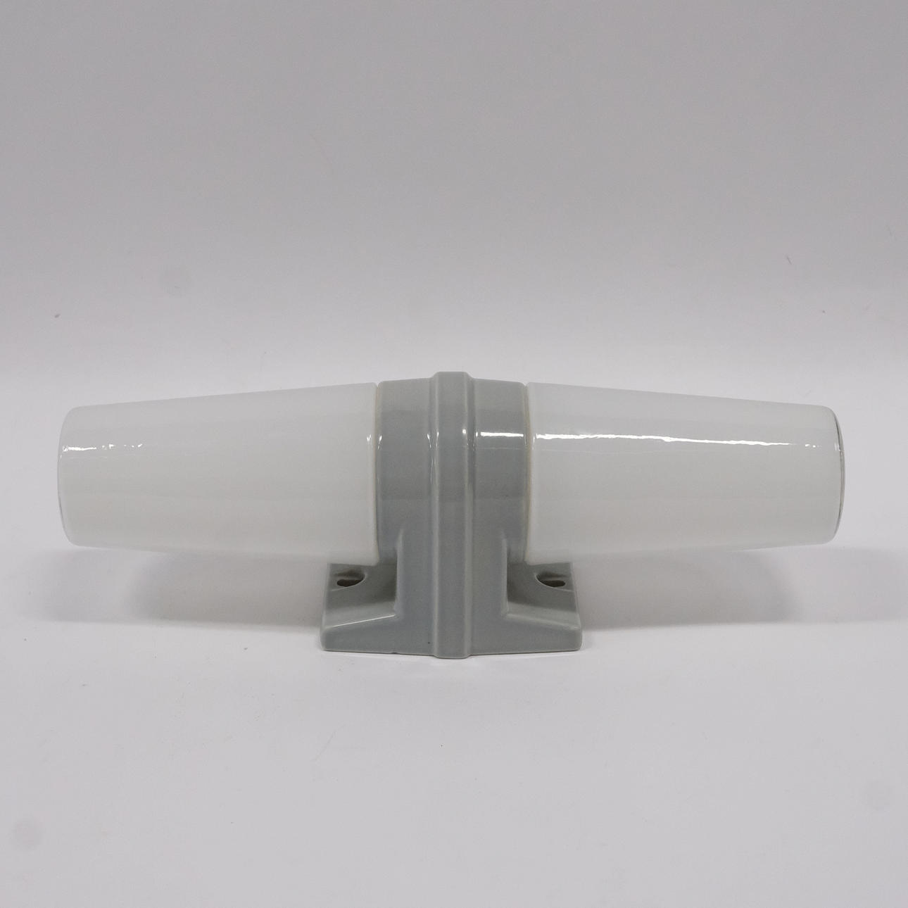 SIGVARD BERNADOTTE, BATHROOM LAMP, IFÖ.