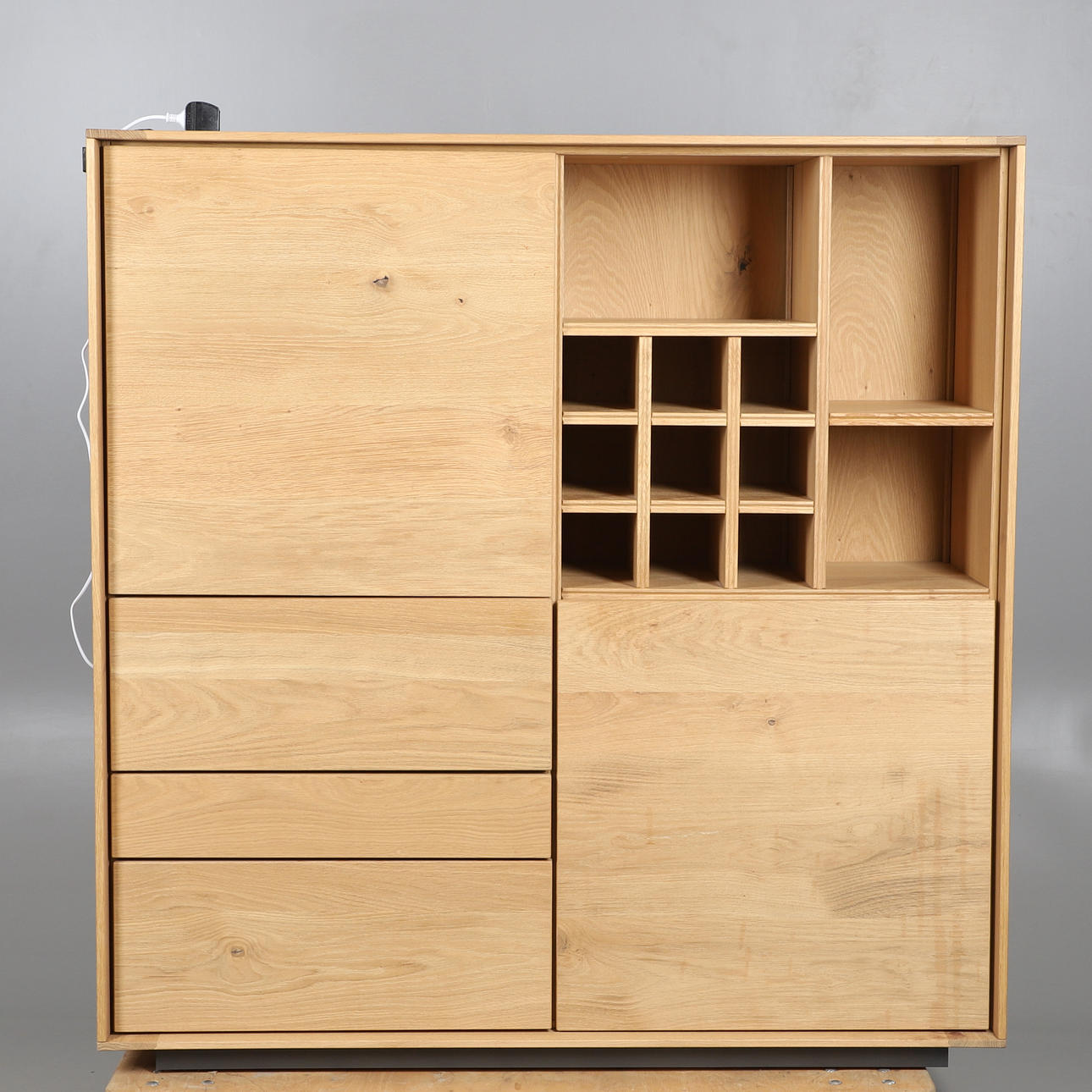 VENJAKOB - HIGHBOARD DESIGNER CABINET.