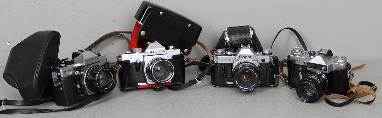 KAMEROR med OBJEKTIV, 4 st, 1900-tal.