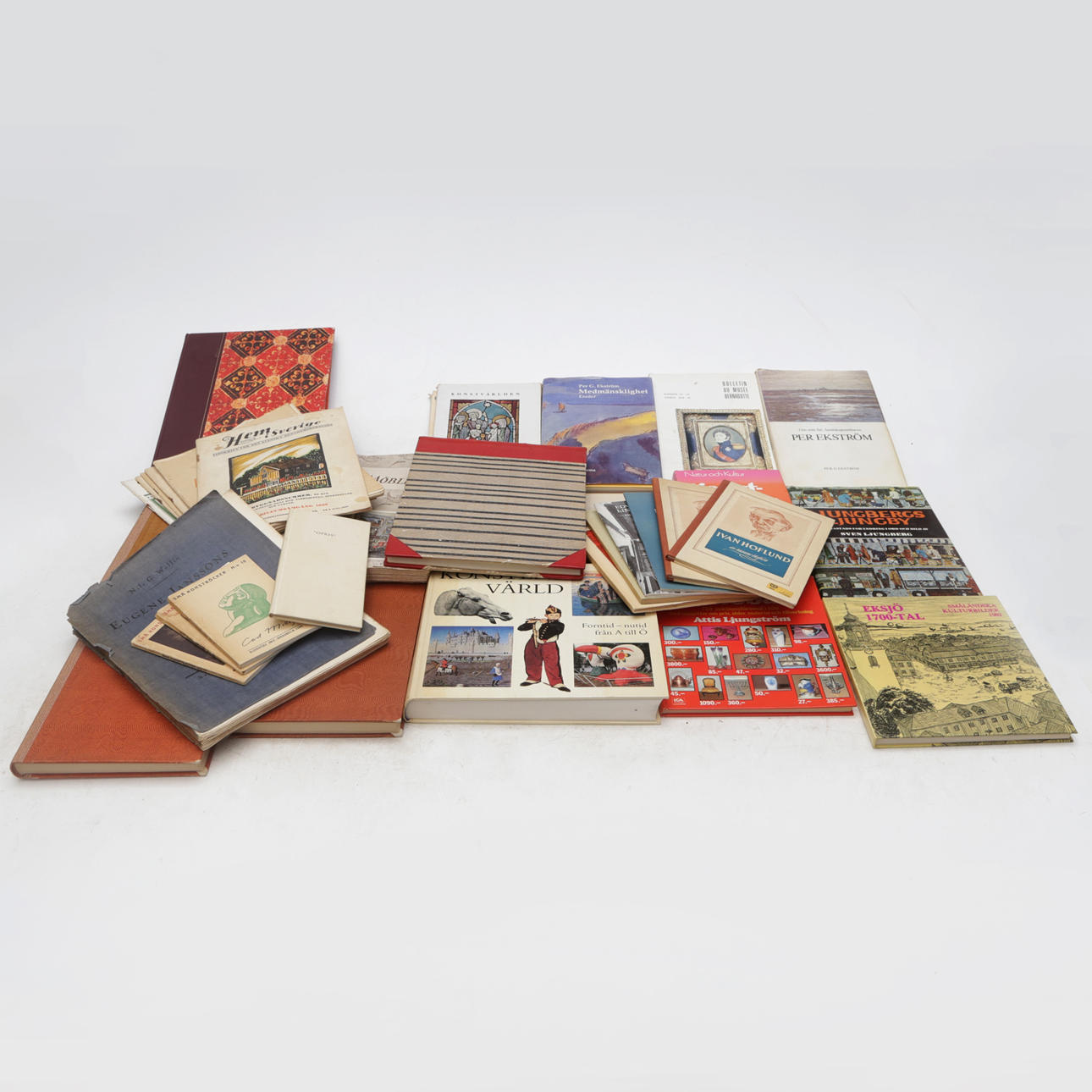 25 BÜCHER und HEFTE, über Kunst und Kalmartrakten.