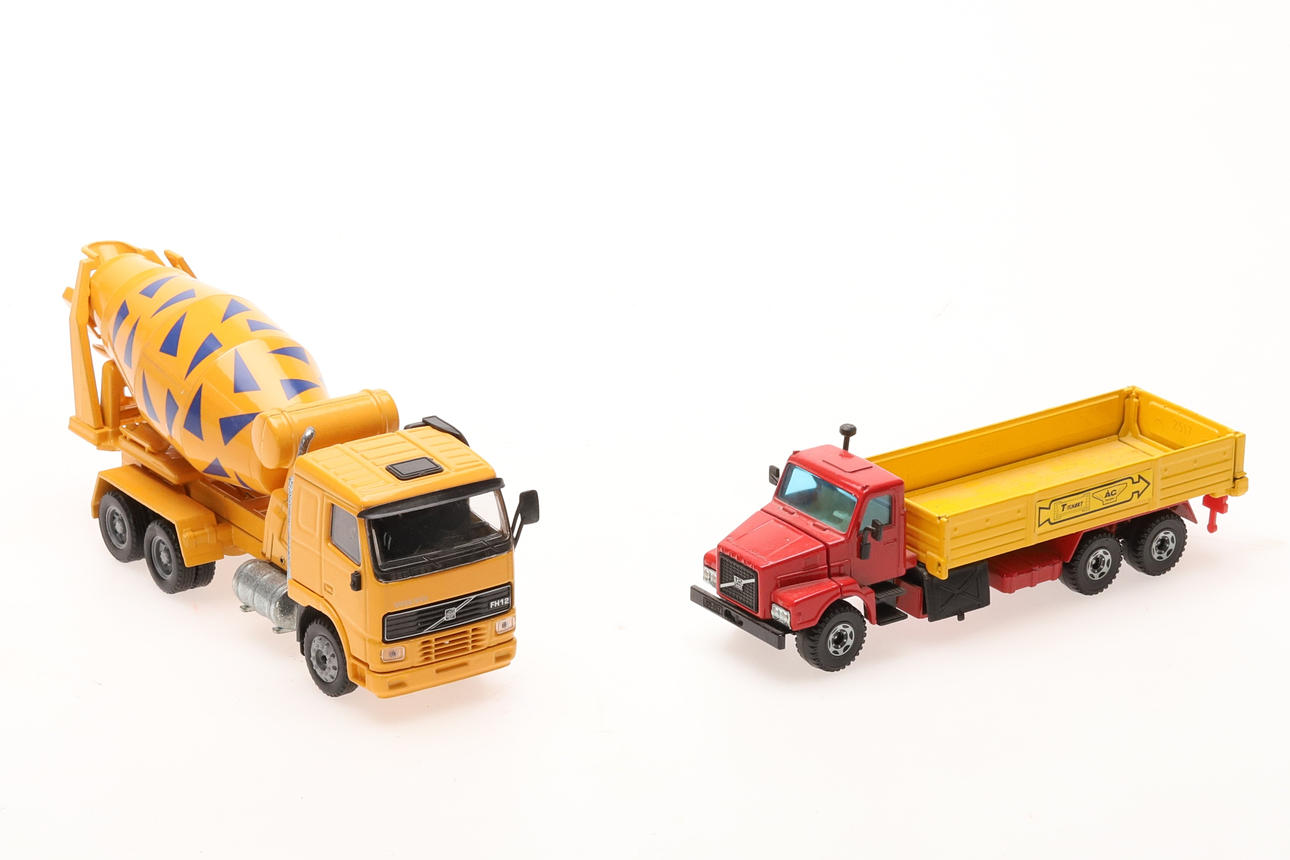 TRUCKS, Volvo, 1/50, 2 pcs, Joal.