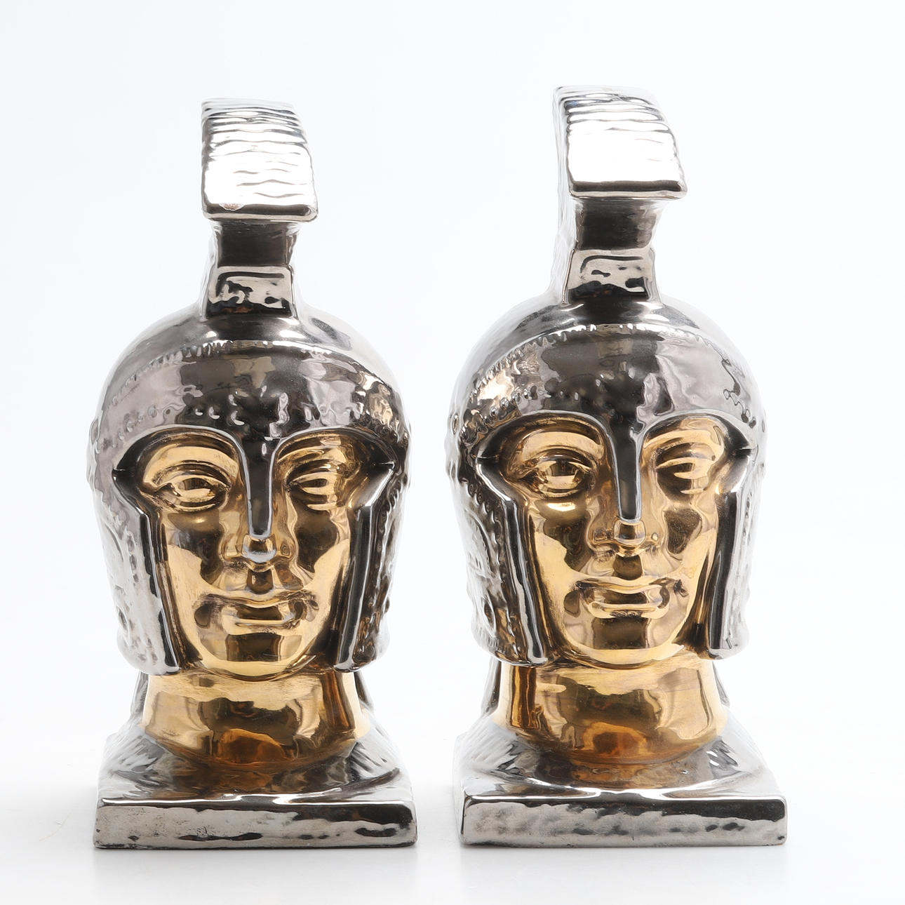 Ein Paar Buchstützen, Italien.