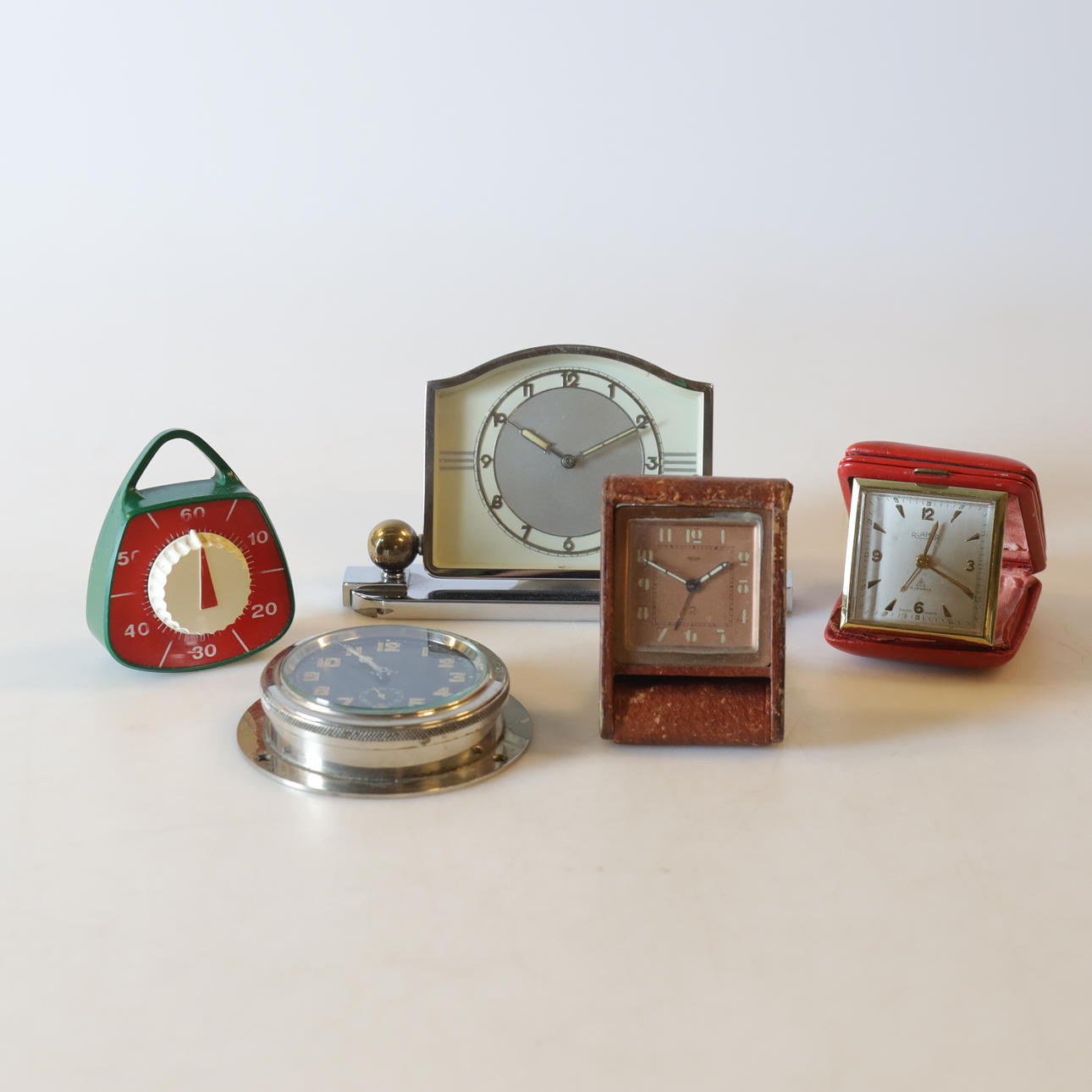TABLE CLOCK, and timer, 5 pcs. Partial Elka watch Amsterdam, 20th century.