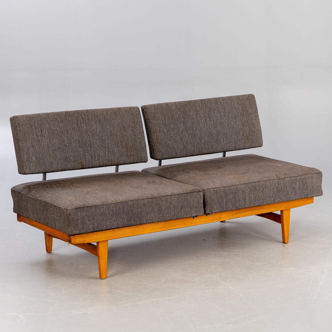 KNOB. Sofa/Daybed 'Stella'. Germany, 1960s.