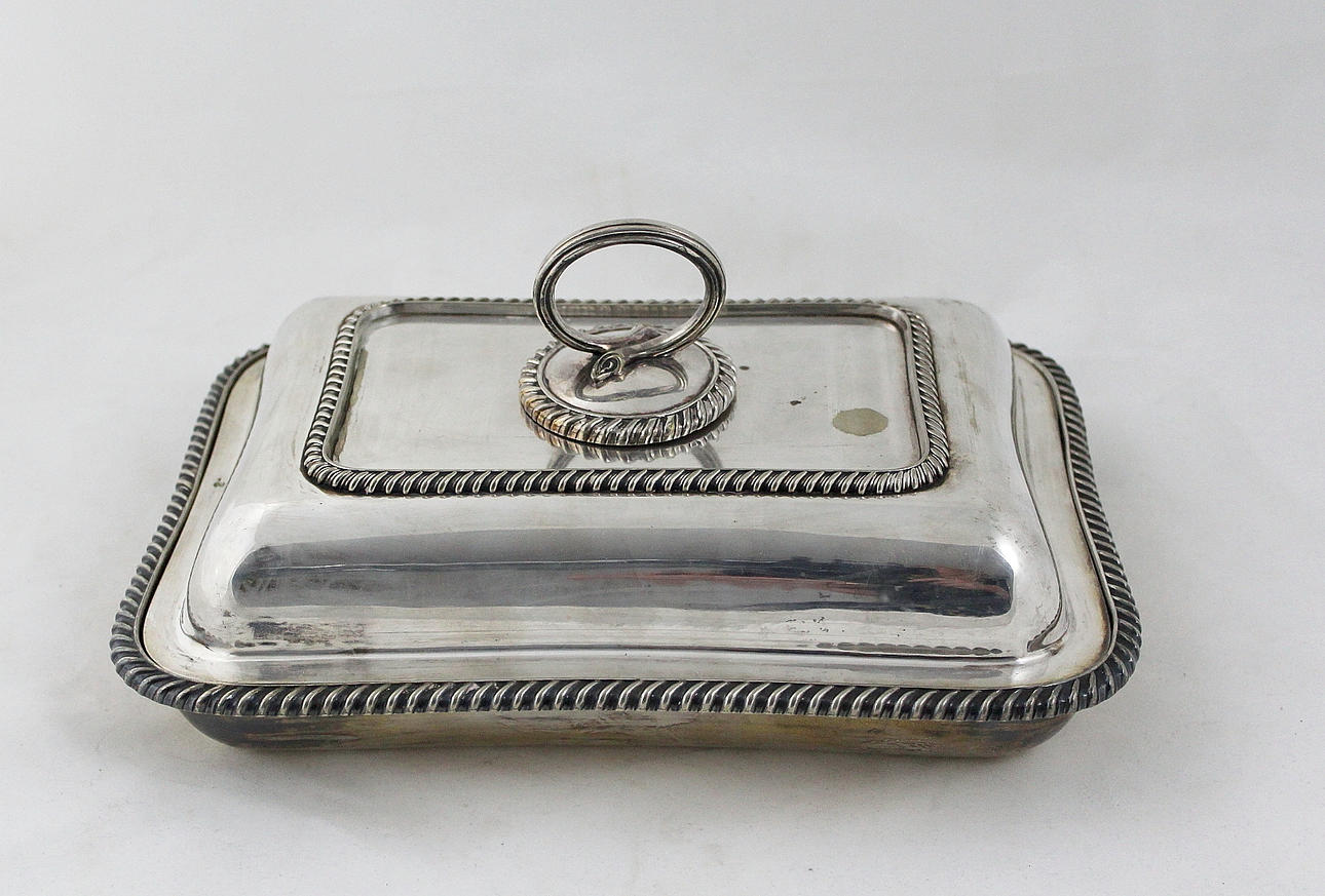 UPPLÄGGNINGSFAT, NS, Thomas Bradbury & Sons, England.