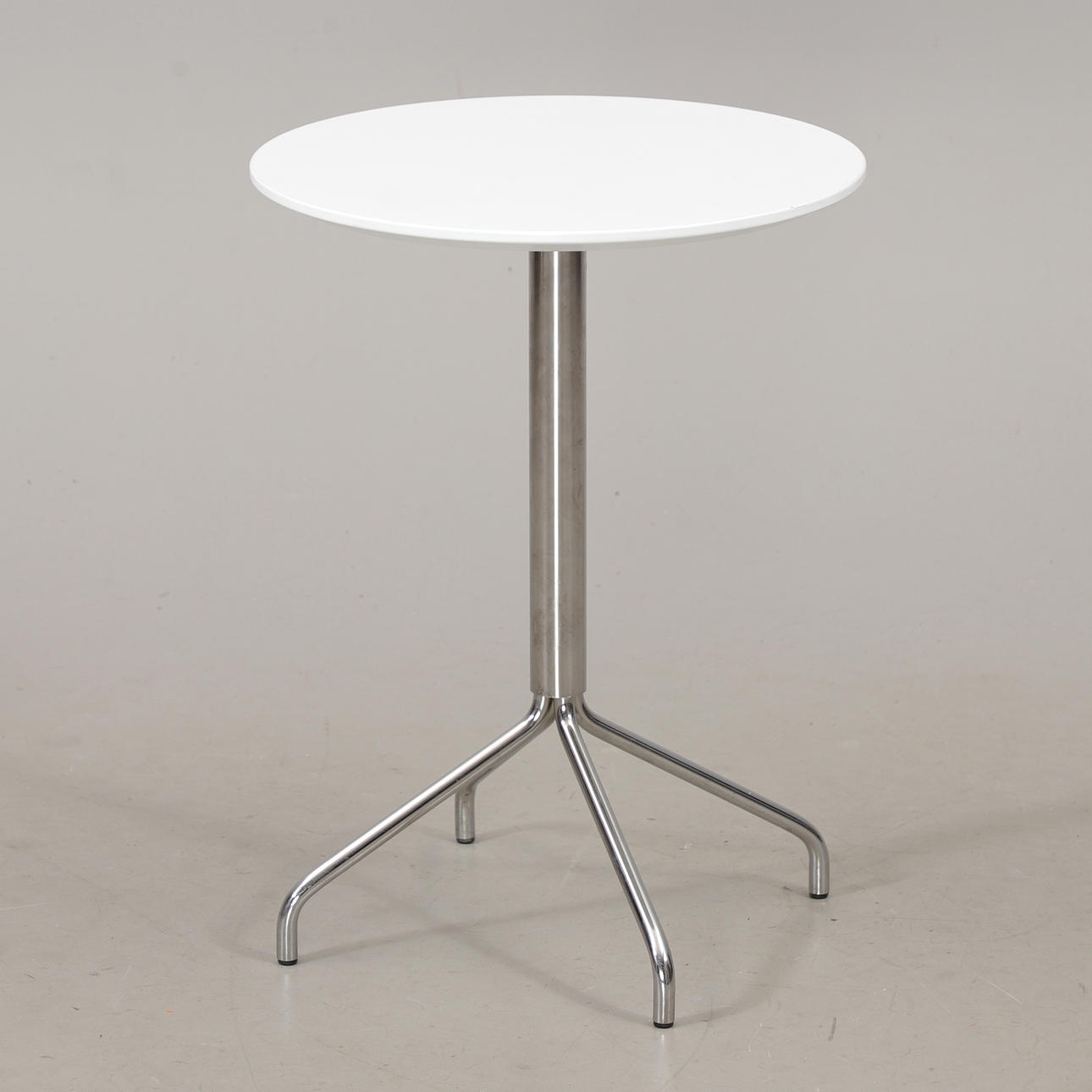 SØJLEBORD, træ/metal, Scandiform, 2023.