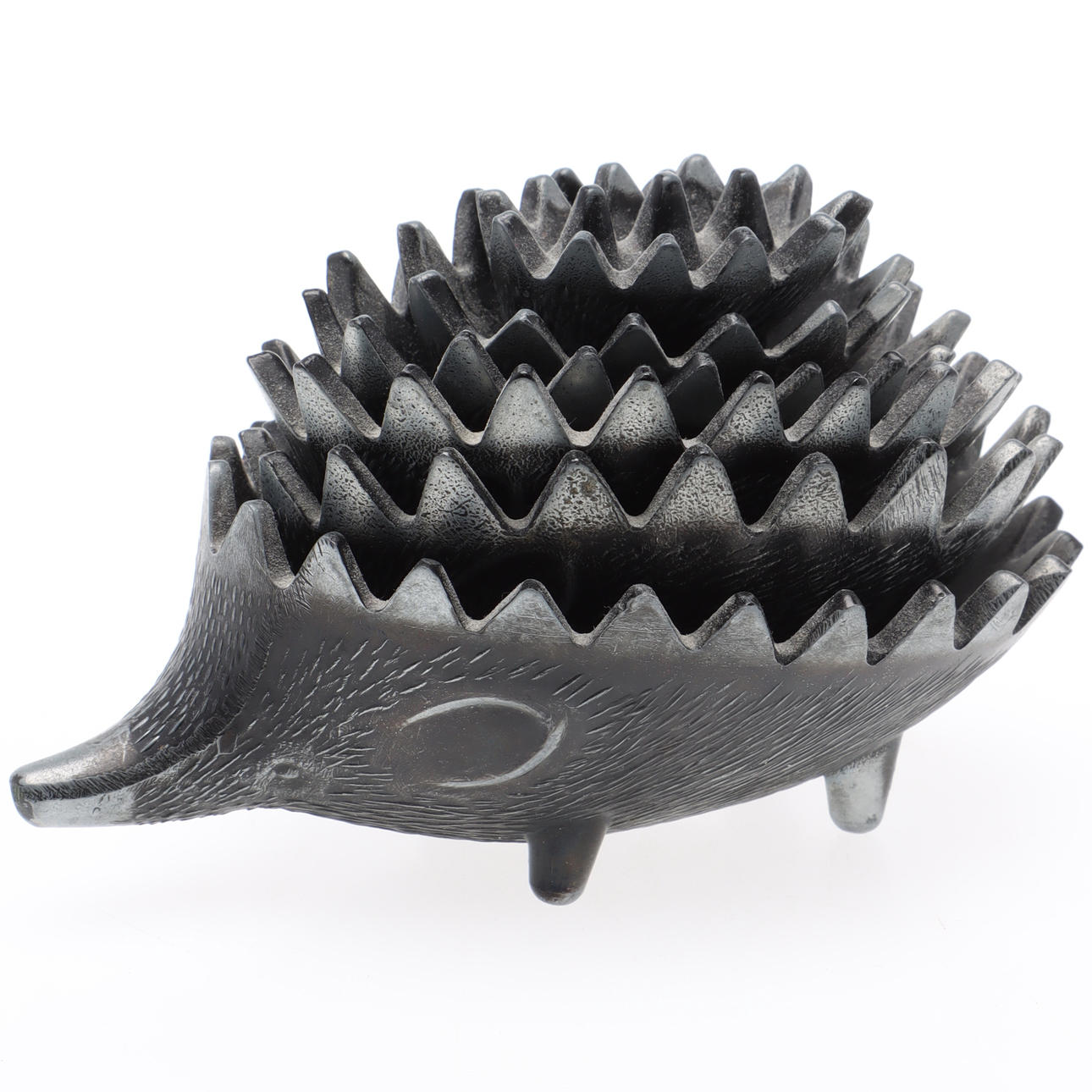 ASKEBÆGER, 6 stk, Pindsvin, metal, stabelbart, efter Walter Bosse.