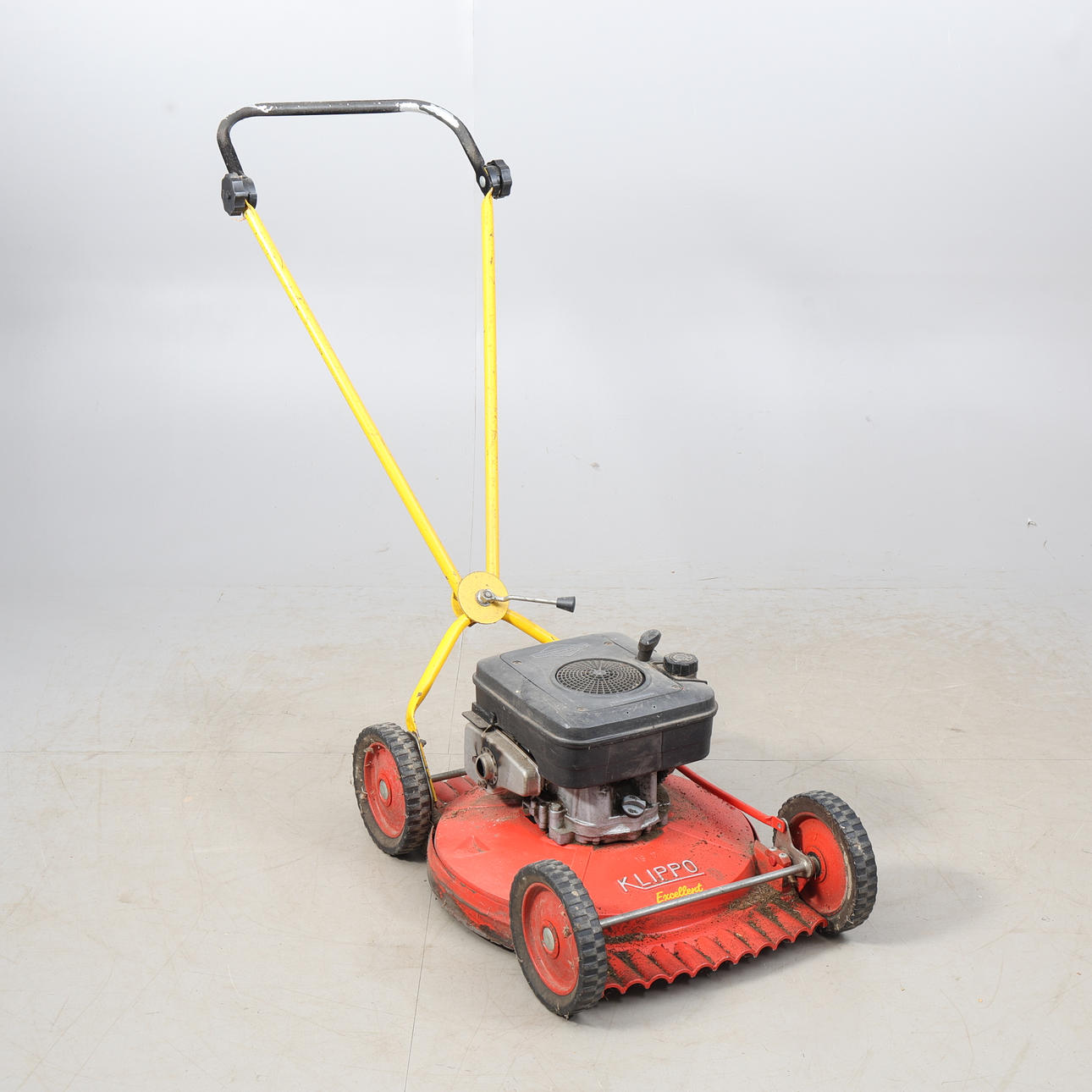 MOWER, “Klippo” briggs & Stratton, quantum 35.