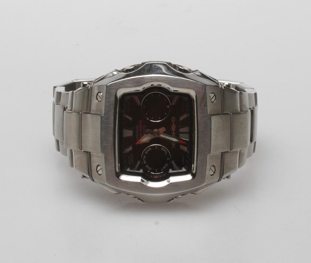 MEN'S WRIST WATCH, Casio, G-Shock G-011D, Casio.