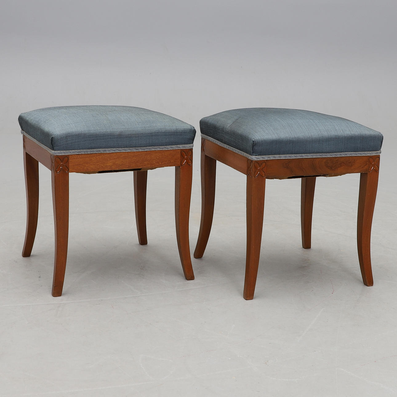 A pair of Karl Johanstil stools.