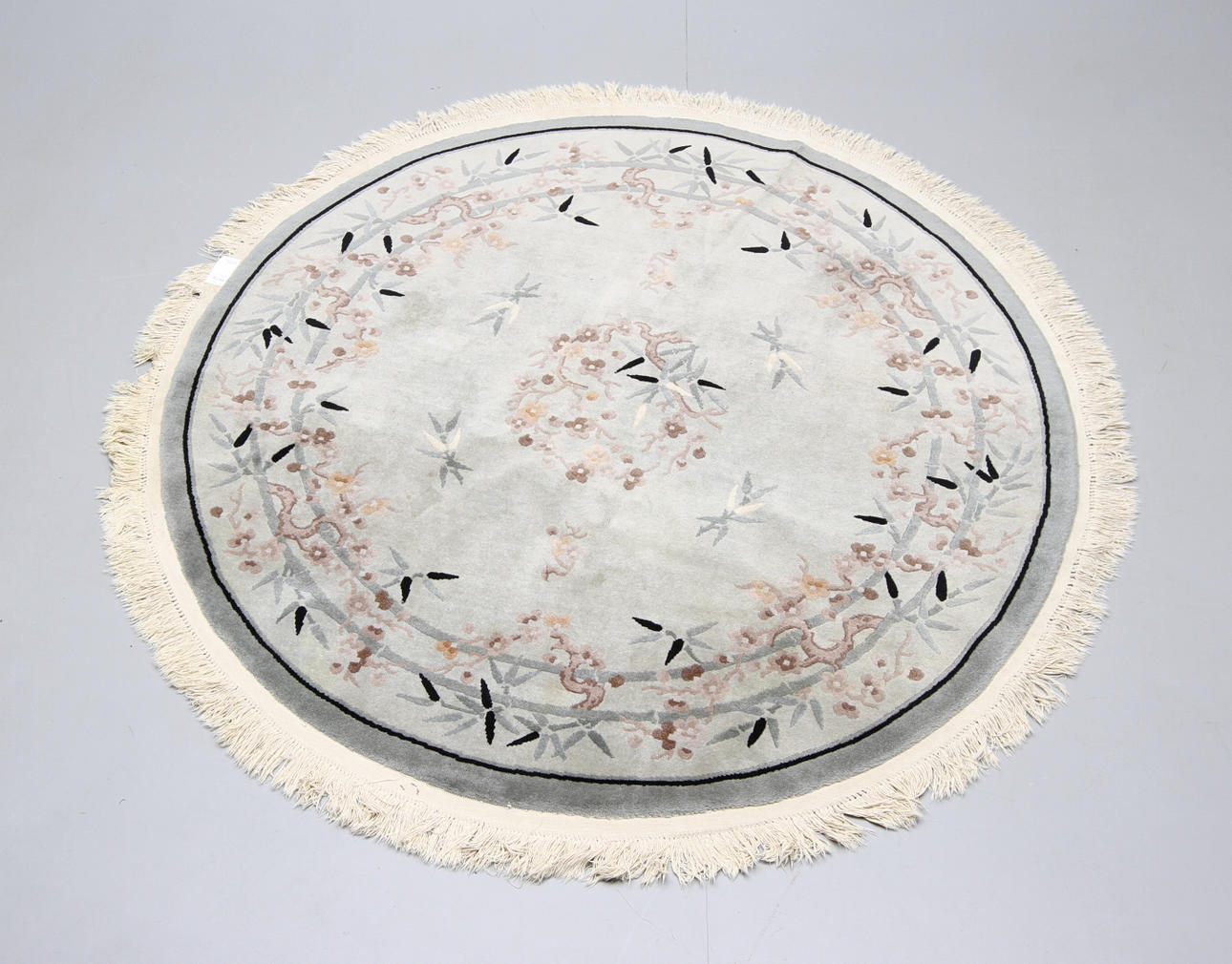 ORIENTMATTA, rund, 184 cm i diameter.