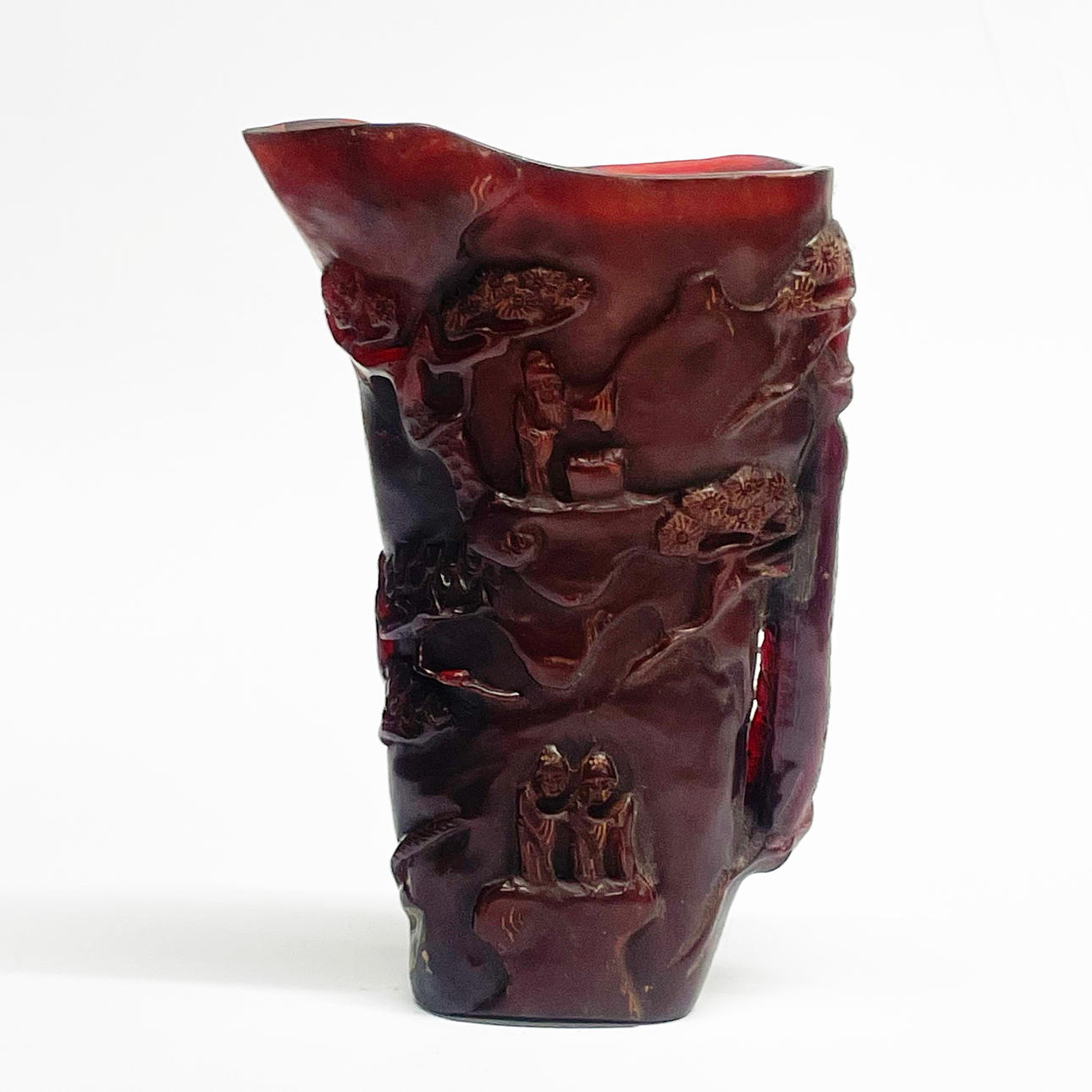 CHINESE CARVED CATTLE HORN CUP.