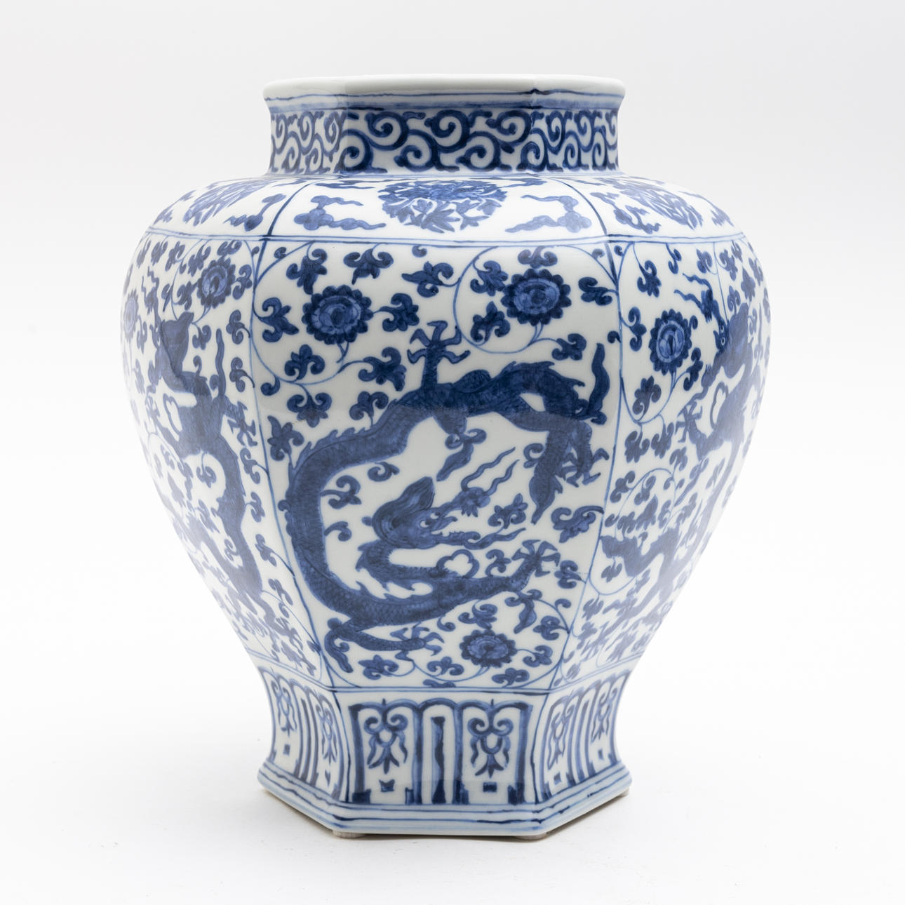 Vase mit Ming-Markierung, China, 20. Jahrhundert.