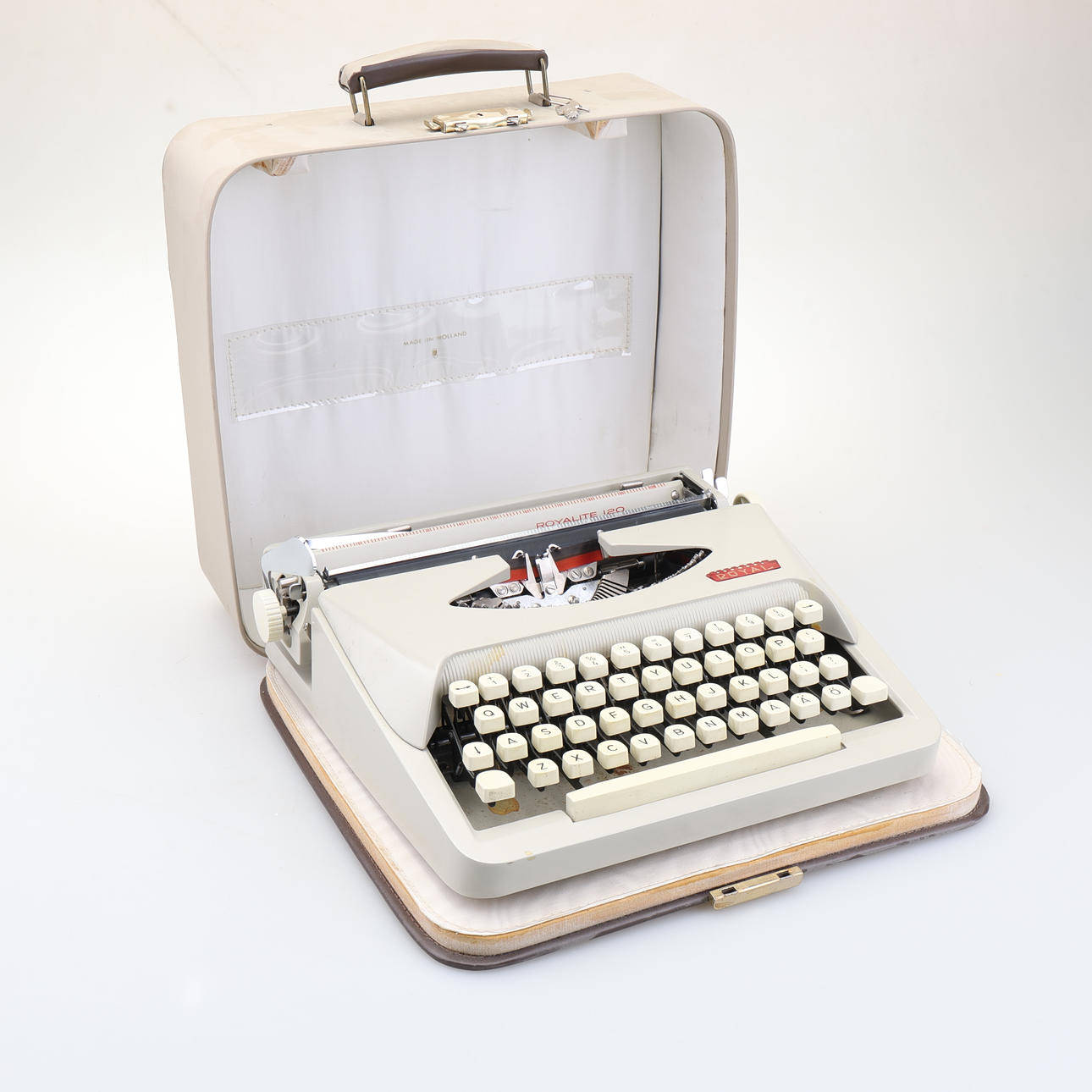 A ROYAL 120 mid 20th century travel printer.