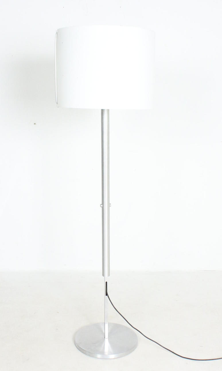 UWE FISCHER. for series lighting, floor lamp.