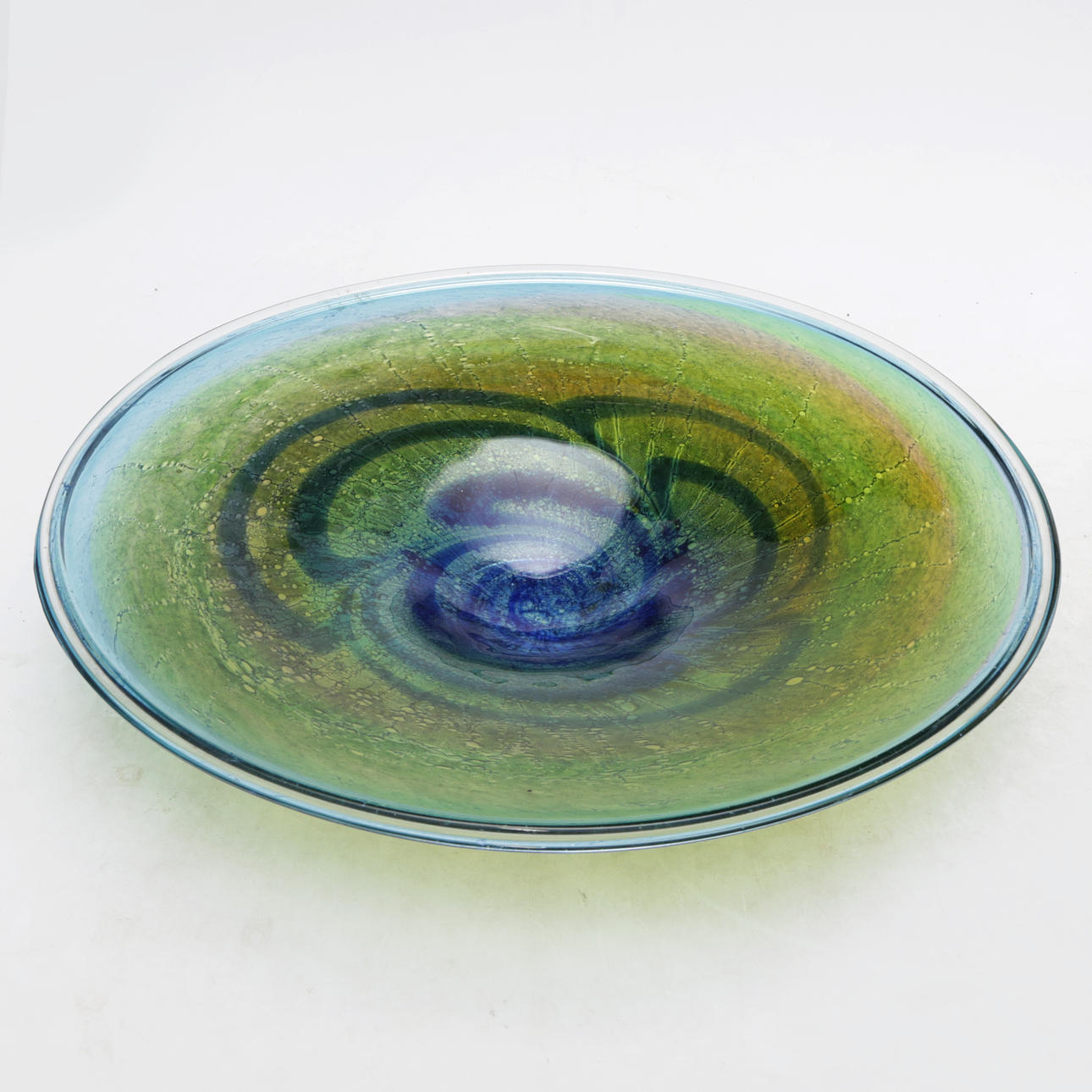 GÖRAN WÄRFF. A GIANT GLASS DISH, signed Kosta Wärff, without number, probably unique.