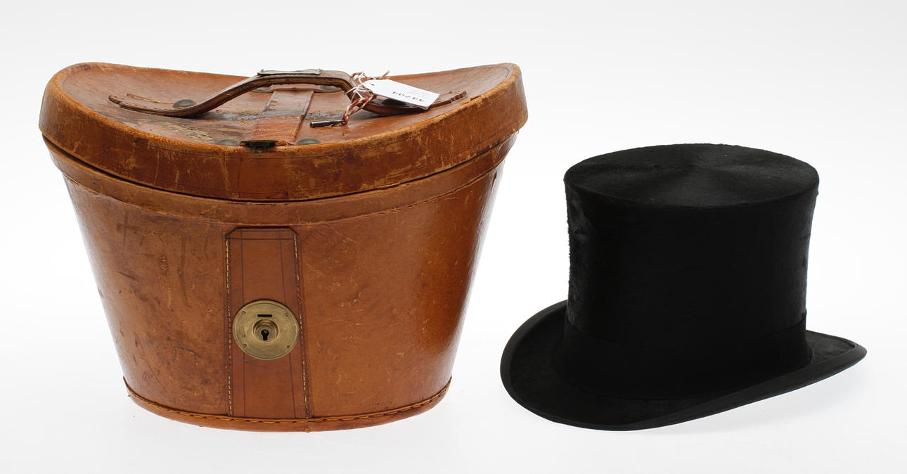 HATT med HATTASK, 1900-tal.