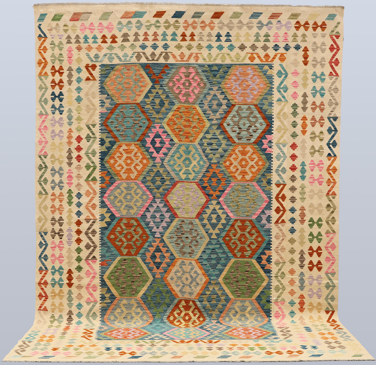 MATTA, Kelim, klassisk design, 347*243cm. Mattor & Textil ...