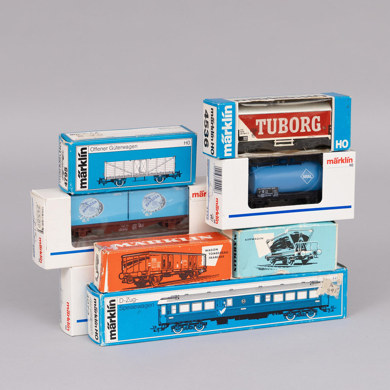 8 TROLLEYS, Märklin, Alemania.