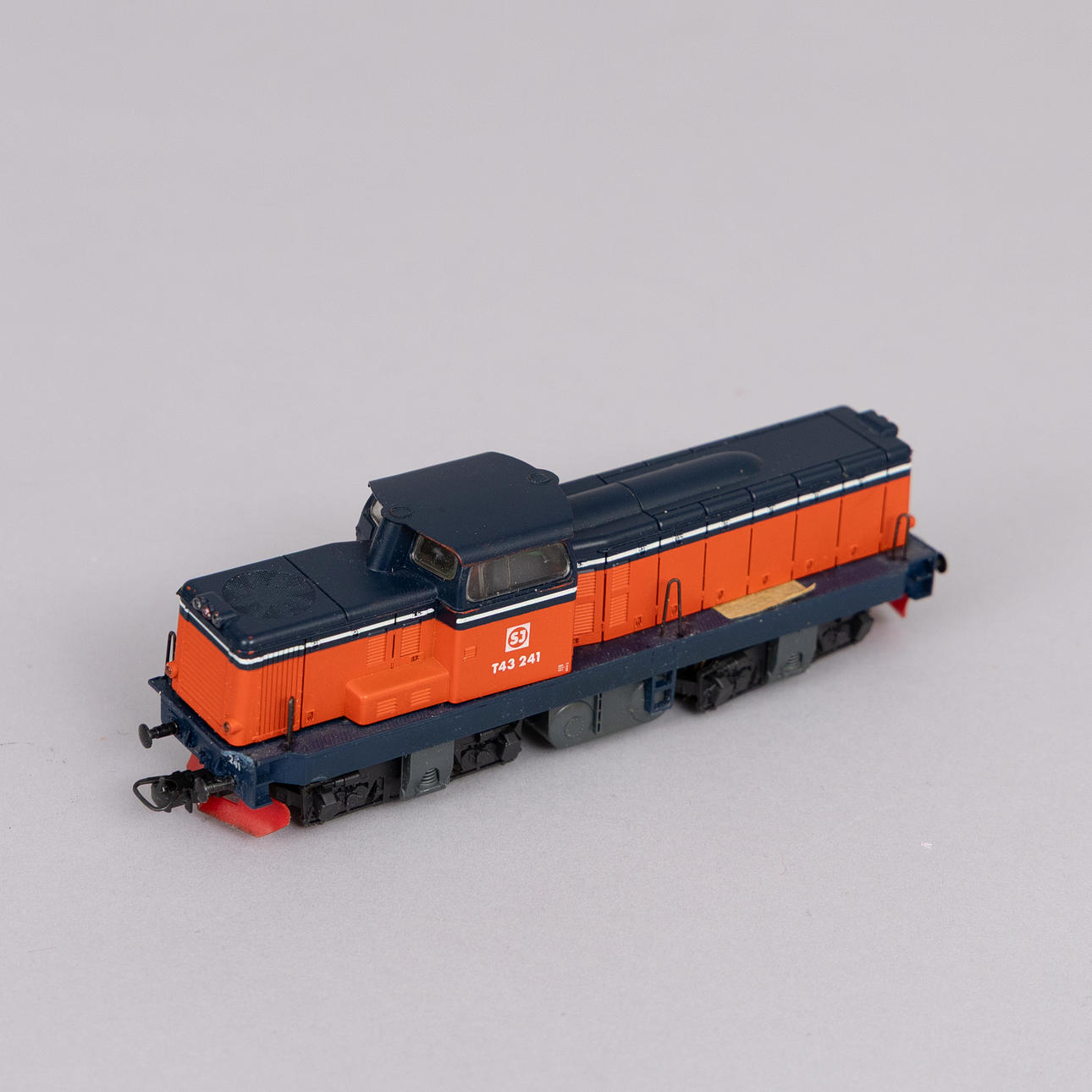 2 LOCOMOTIVES AND WAGONS, 11, Lima. Roco and Jouef. Toys - Model ...