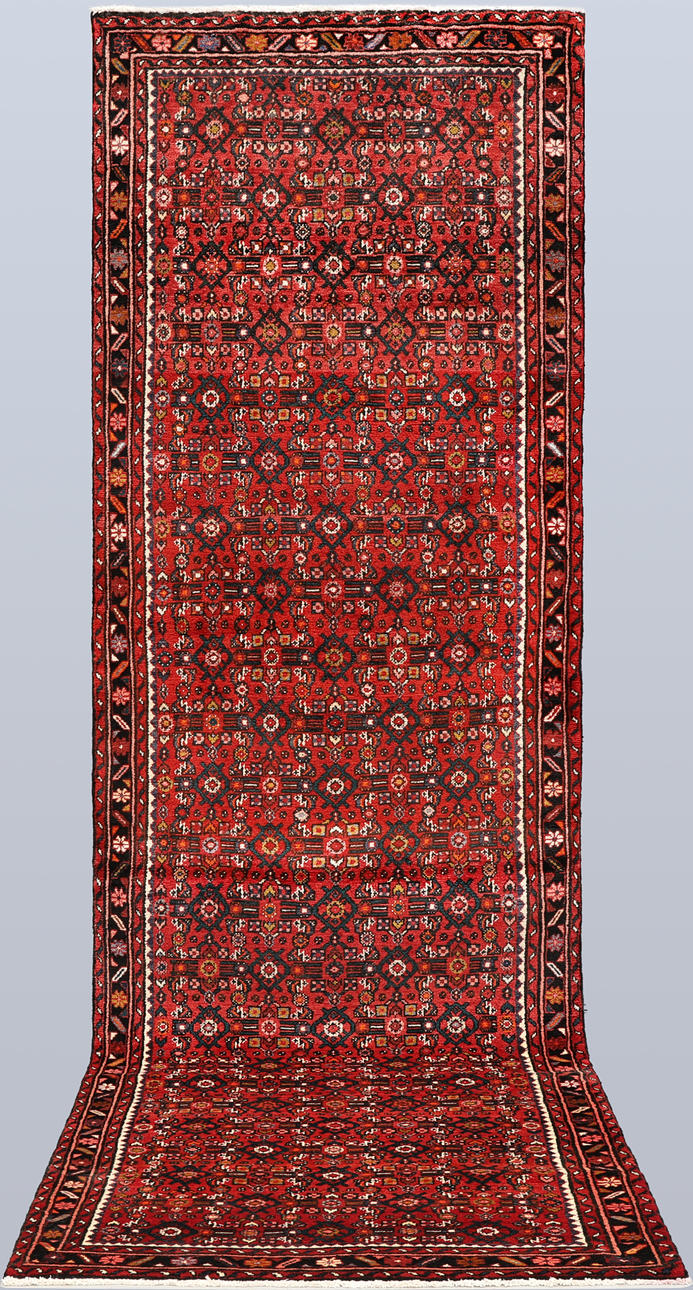 A CARPET, Hamadan gallery model, 390*120cm.