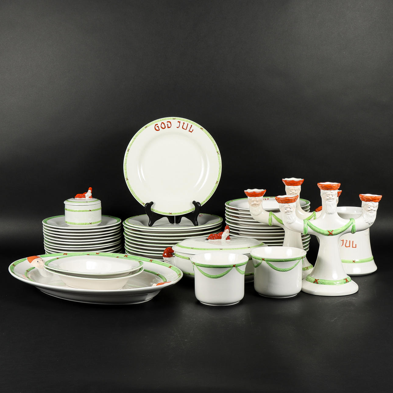 JULSERVIS 48 kpl ”Hyvää joulua” Gustavsberg.