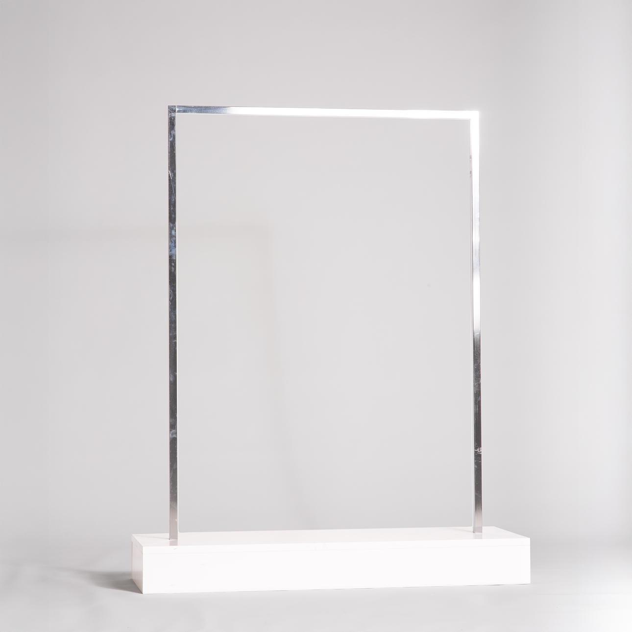 FLOOR STAND ON PLINTH.