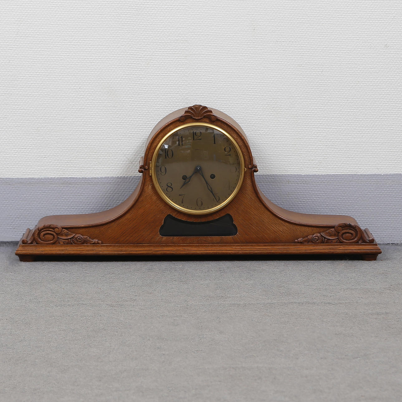 TABLE CLOCK, LEATHER CLOCK, MADE IN WURTEMBERG.