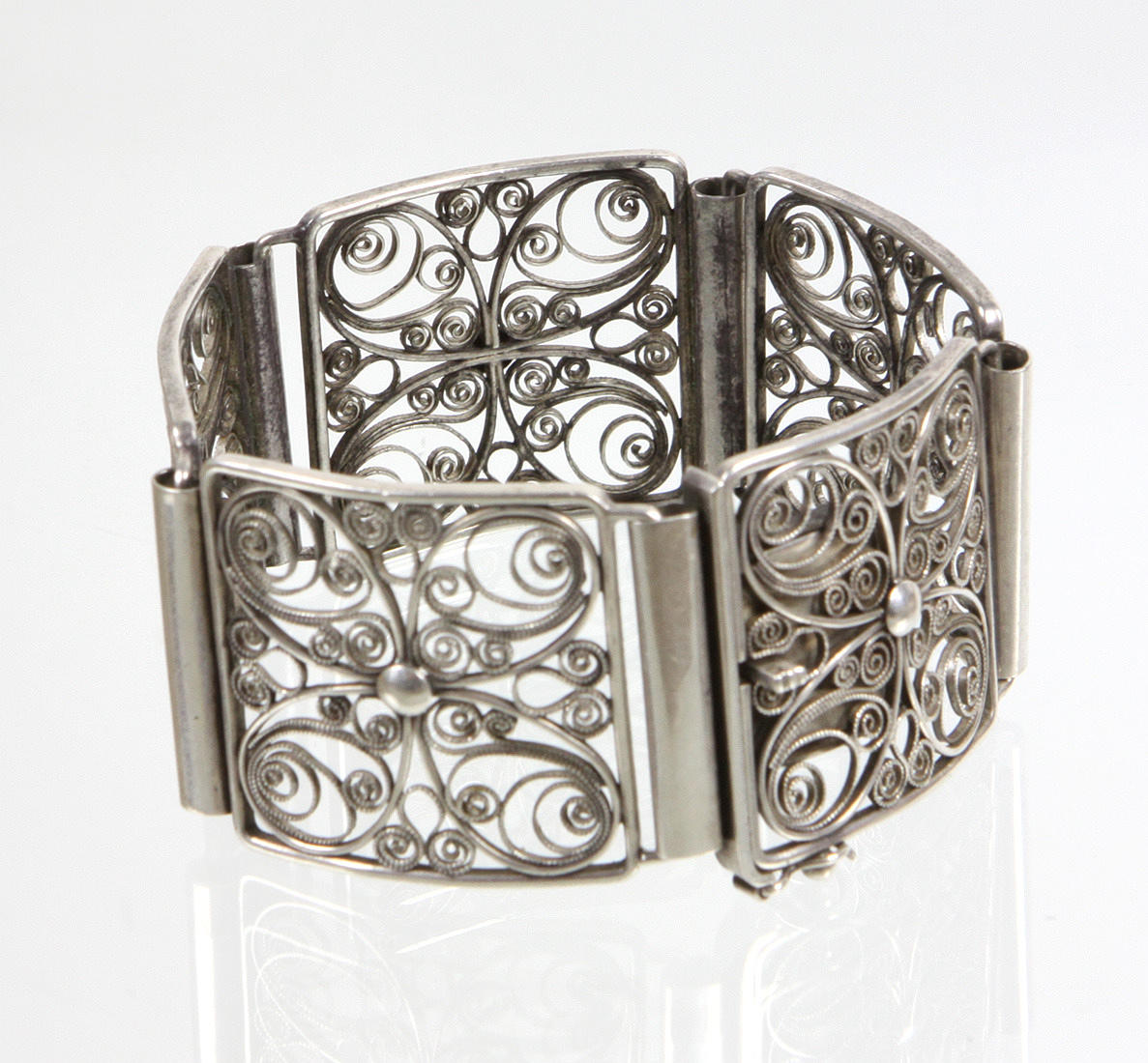 ARMBAND, antik filigranarmband, omkring 1920.